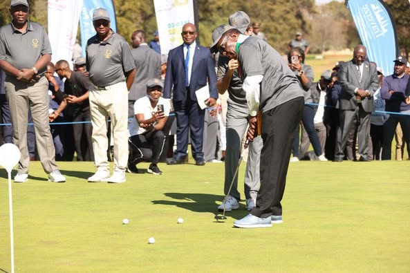 SimangalisoDub5's tweet image. A thrilling victory for Team ED, led by @edmnangagwa and Kudakwashe Tagwirei, as they narrowly defeated Team Xei-Mhofu in the Putt-Out Challenge. This event marks the commencement of the President’s Charity Golf Tournament, dedicated to supporting the ED-UNZA Scholarship Progr