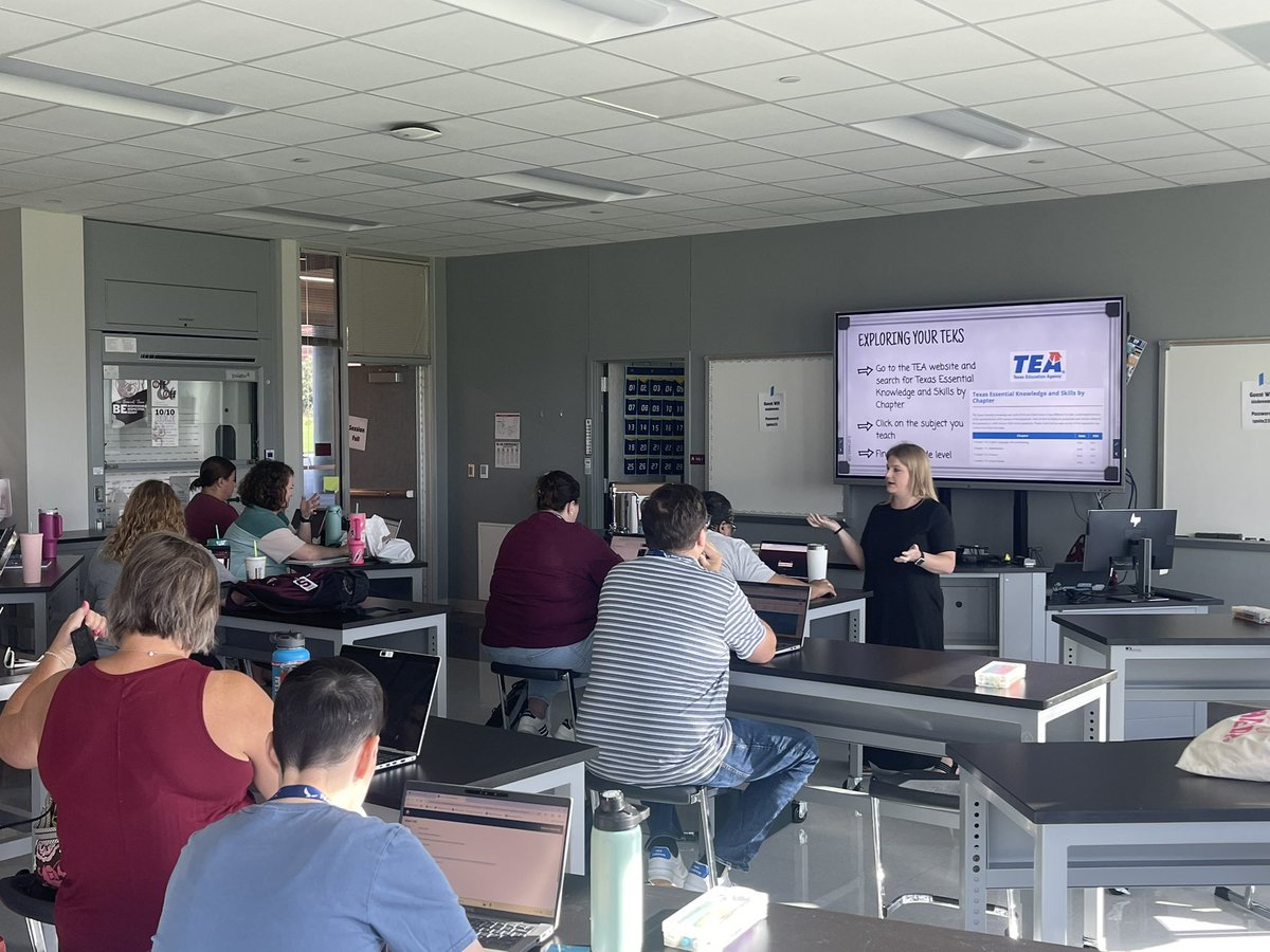 MrMaxSmith1's tweet image. @SMSBearcats were well represented @ShermanISD Ignite PD. Big shout-outs to @samdeaton @baileyjordan for leading impactful sessions. #ProudAdmin #ShermanISD #SMS #CommittedToExcellence