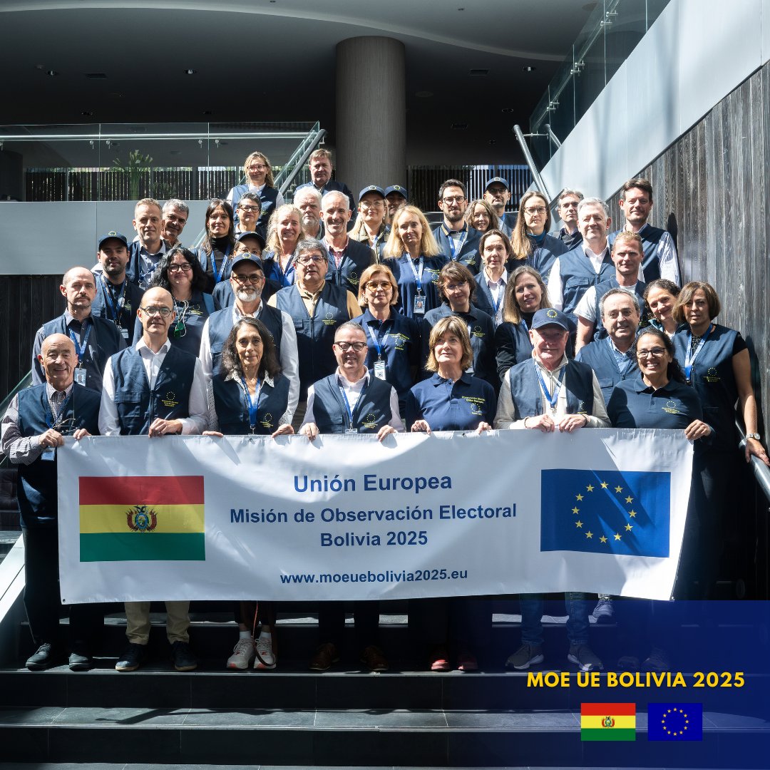 Hoy nuestros observadores de largo plazo partieron rumbo a los nueve departamentos de Bolivia.
#moebolivia2025 
#observadoreselectorales 
#unioneuropea 
#eleccionesbolivia2025