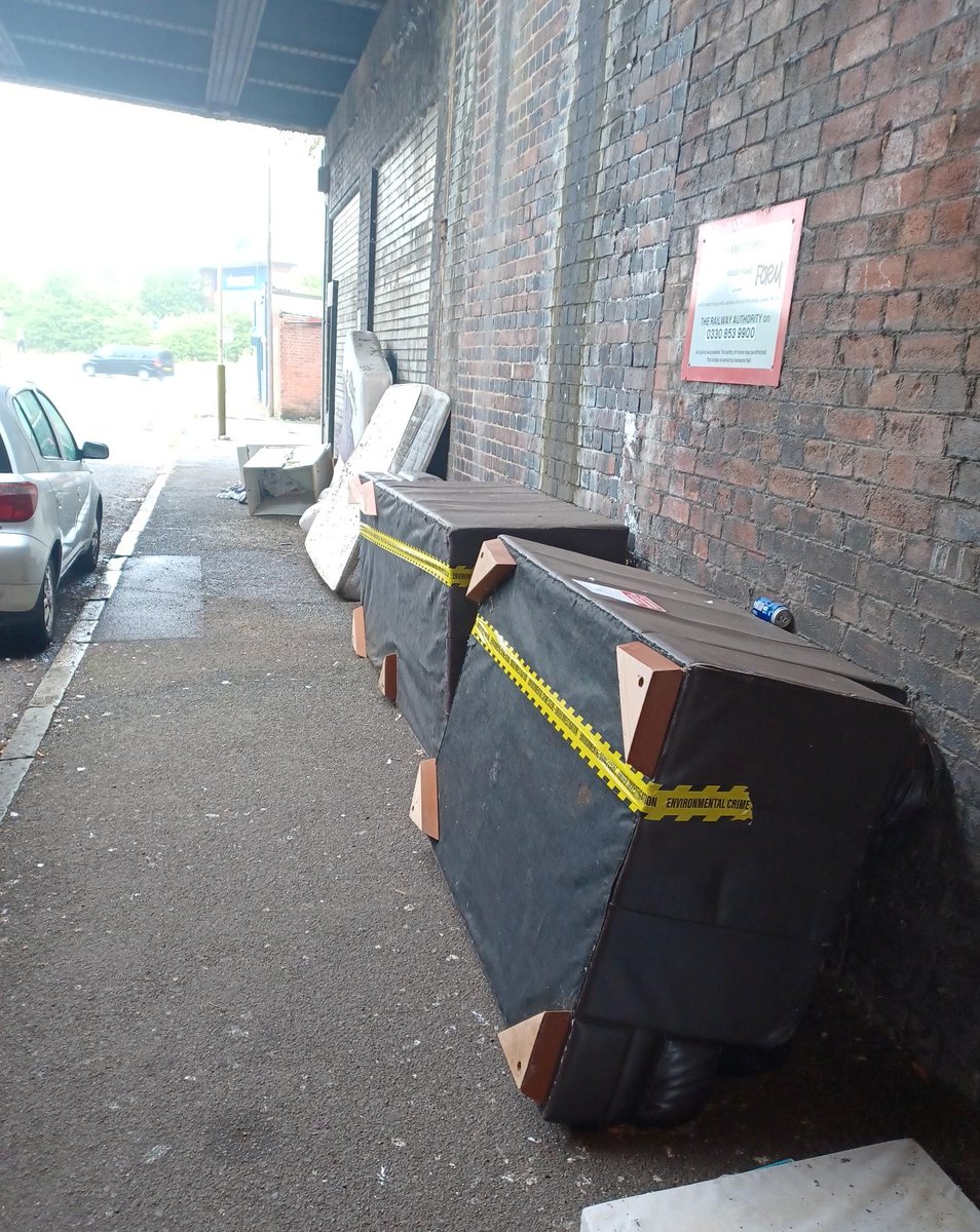 LeicRecycles's tweet image. Another large flytip searched through by the city wardens and evidence found. Passed to cleansing services for removal.