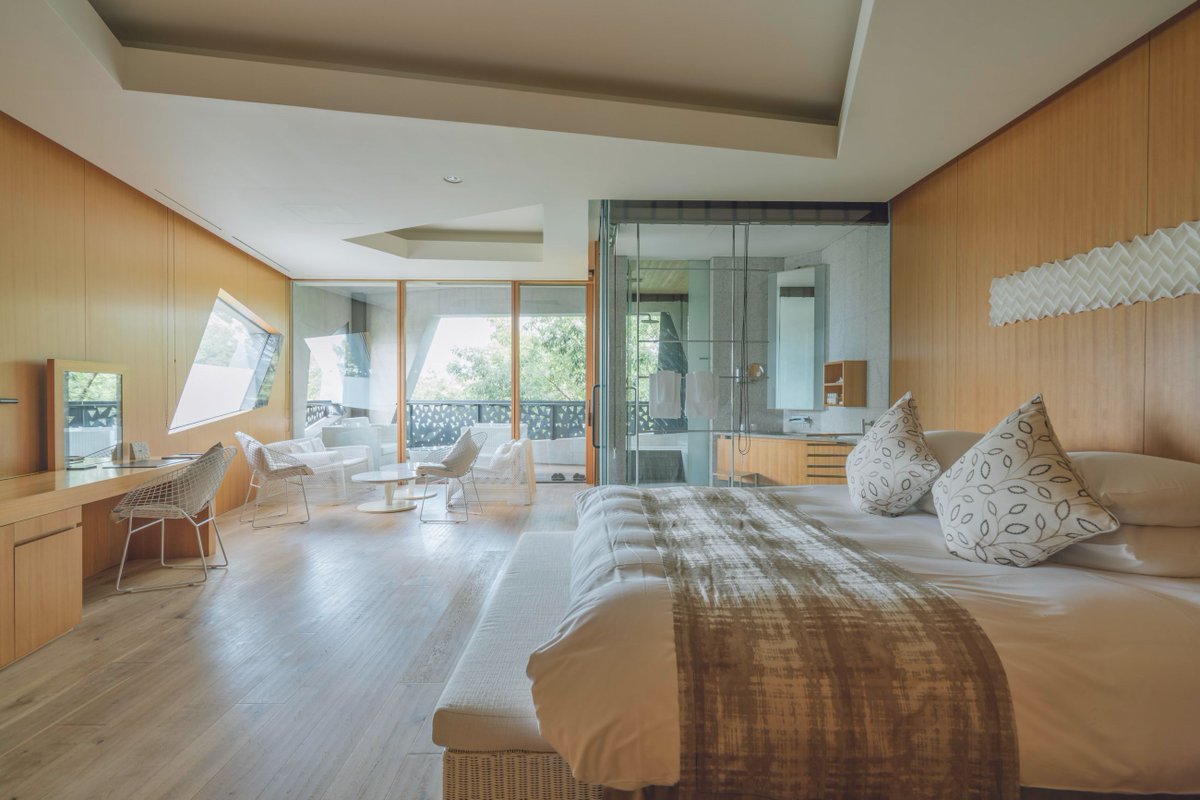 ELLEDECOR_Japan's tweet image. 緑に癒やされる!自然豊かな国内“オアシス宿”おすすめ15選
bit.ly/3IIzbzz
心ゆくまで森林浴や散策を楽しんで、溜まった心と体の疲れを癒やしてみて。ワーケーションやホカンスでの利用もおすすめ。