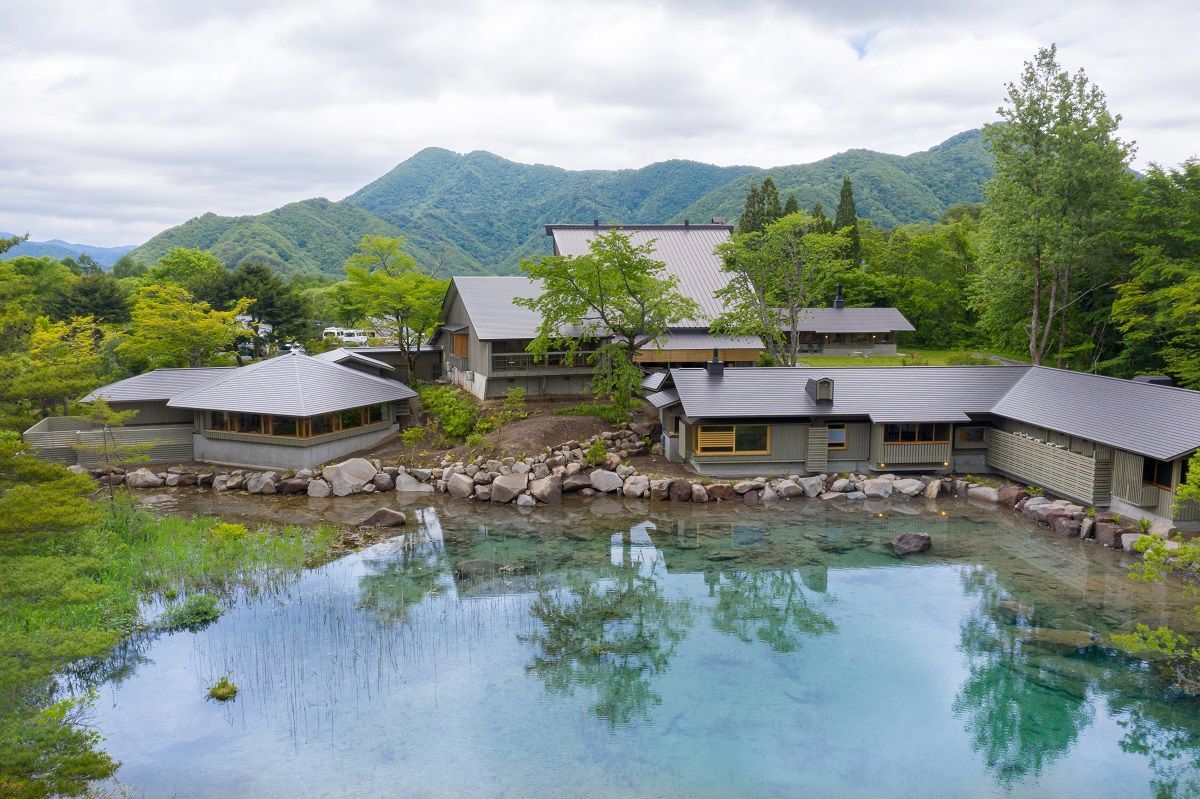 ELLEDECOR_Japan's tweet image. 緑に癒やされる!自然豊かな国内“オアシス宿”おすすめ15選
bit.ly/3IIzbzz
心ゆくまで森林浴や散策を楽しんで、溜まった心と体の疲れを癒やしてみて。ワーケーションやホカンスでの利用もおすすめ。