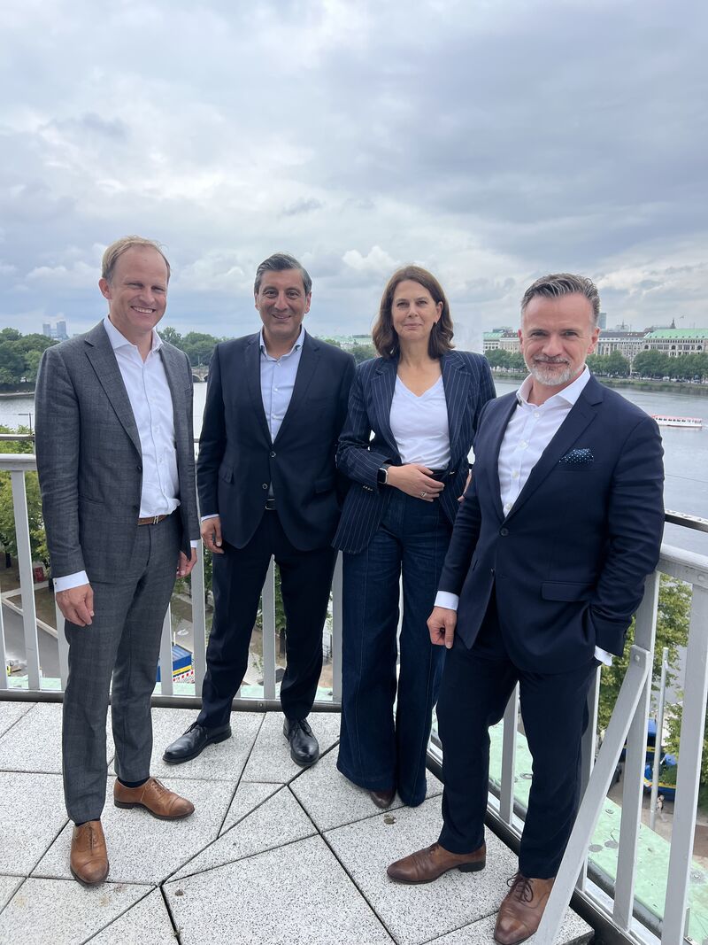 Allianz X CEO Dr. Nazim Cetin visited Kontora in Hamburg to strengthen strategic collaboration with its managing directors. The visit highlighted the strategic alignment and shared perspective on the family office market.