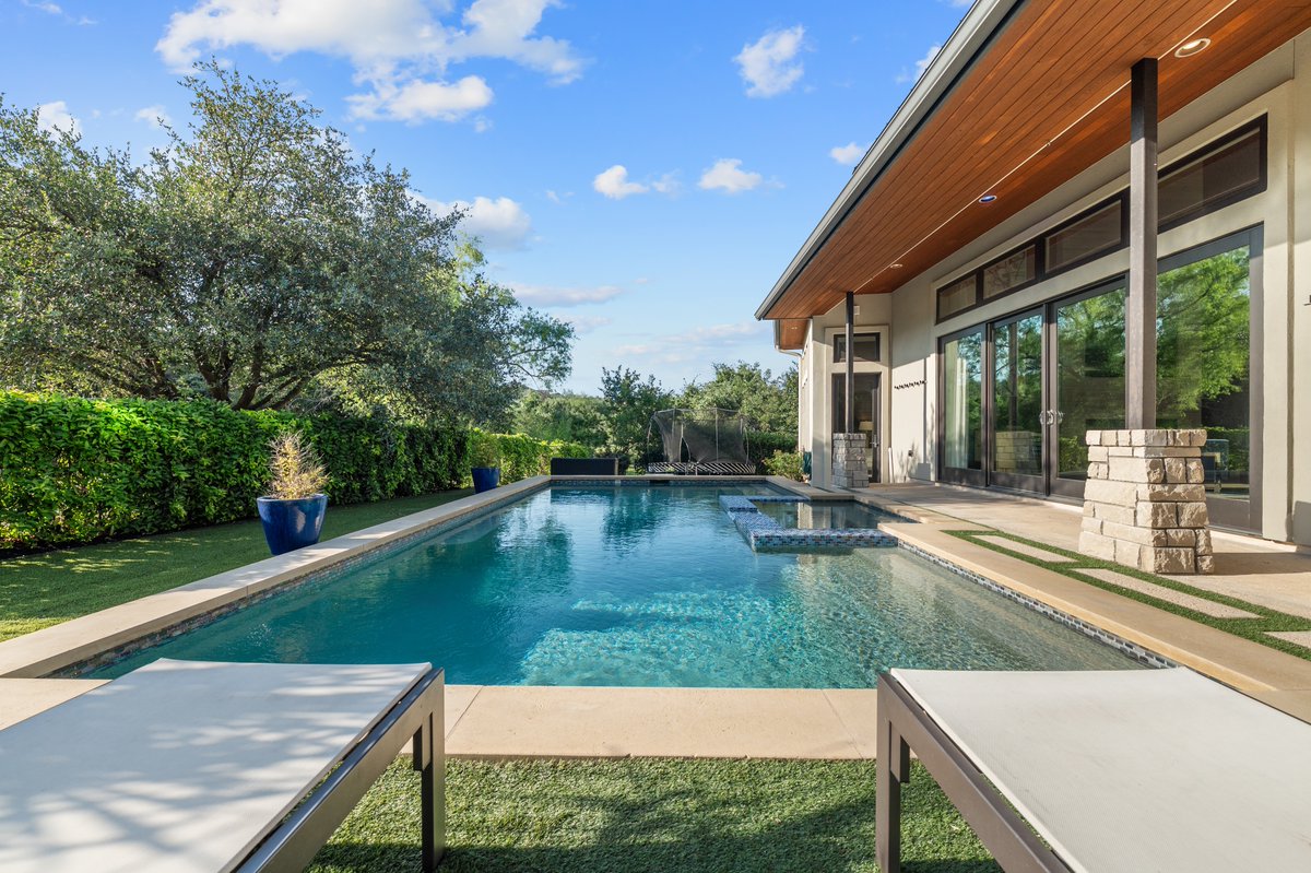 Backyards aren’t just bonus space, they’re a design statement. Our photography brings attention to firepits, patios, and pools as extensions of the home’s identity.
__________________
Email: Info@twisttours.com
Phone: 866-648-0022
Website: twisttours.com

#TwistTours