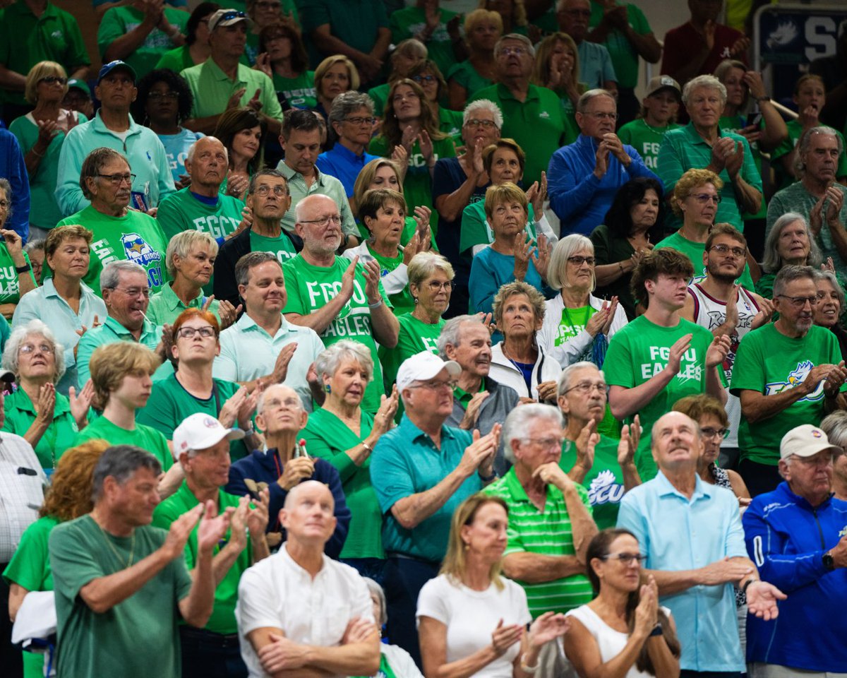 FGCU_WBB's tweet image. 🦅 vs 🐔 ​

We&apos;ll be soaring into a matchup against the 2025
National Runner Up South Carolina Gamecocks. ​

Wings will flap and feathers will fly — we need YOU to
𝑷𝑹𝑶𝑻𝑬𝑪𝑻 𝑻𝑯𝑬 𝑵𝑬𝑺𝑻! ​

🎟️🔗:brnw.ch/21wUqpb

#Raining3s