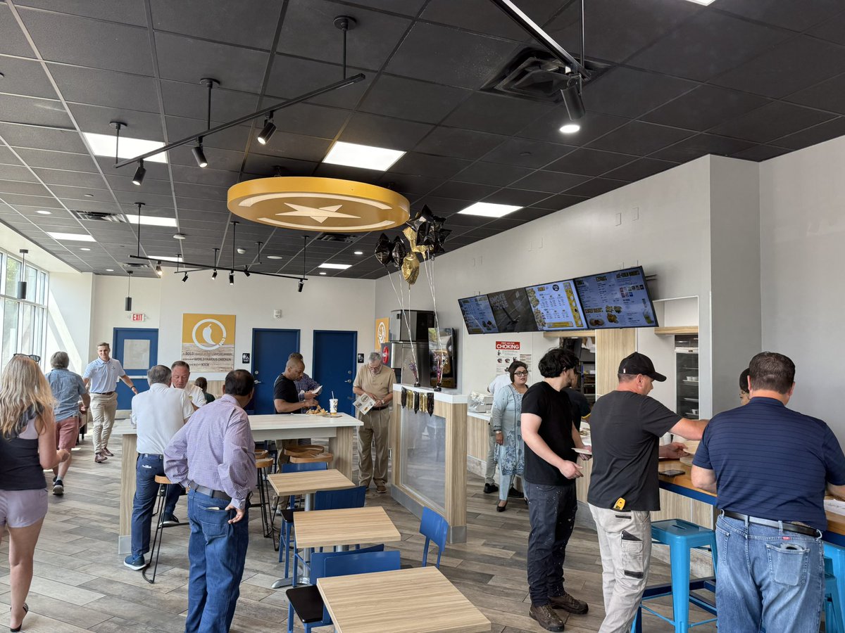 SenatorOrtt's tweet image. Congratulations to Muhammad Shoaib and his family on the grand opening of WNY’s first @ChurchsChicken, right in the heart of downtown Niagara Falls.
A great new addition to the downtown area for all those taking in the sights of the falls and the other activities our city has to…