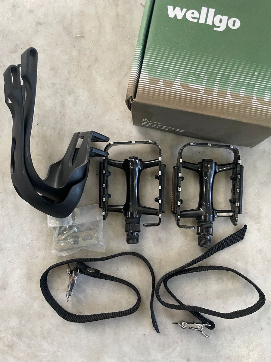 dudulan_'s tweet photo. #fnfjb Pedalset Wellgo 250 ribu aja. Lokasi Surabaya

WA :082313360010 https://t.co/9EUwiPdIOM