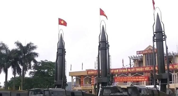 l_acquitter's tweet image. 🔸حذرت فيتنام 🇻🇳 في بيان رسمي من تصاعد التوتر بين تايلاندا 🇹🇭 و كمبوديا 🇰🇭 ، كما أعربت عن أسفها عن الوضع المتوتر الحالي ، كما حذرت أمريكا 🇺🇸 و القواعد العسكرية المتواجد في تايلاندا 🇹🇭 أن تساهم في تأجيج الوضع.
#تايلاندا
#فيتنام
#كمبوديا
#الصين