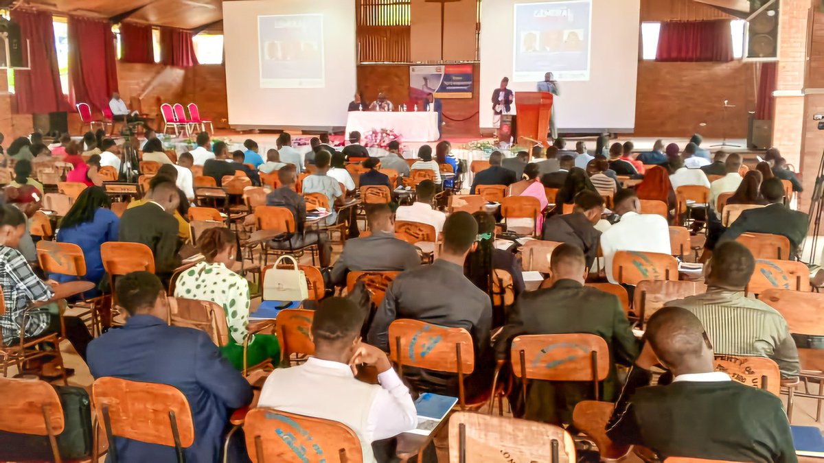 RuhinjaPeter's tweet image. Justice Simon Byabakama, Chairperson of the Electoral Commission, inspired students at UCU's 27th Guild Assembly to participate peacefully in the 2026 elections, promoting democratic engagement.
All this should be with purpose and optimism.@SByabakama