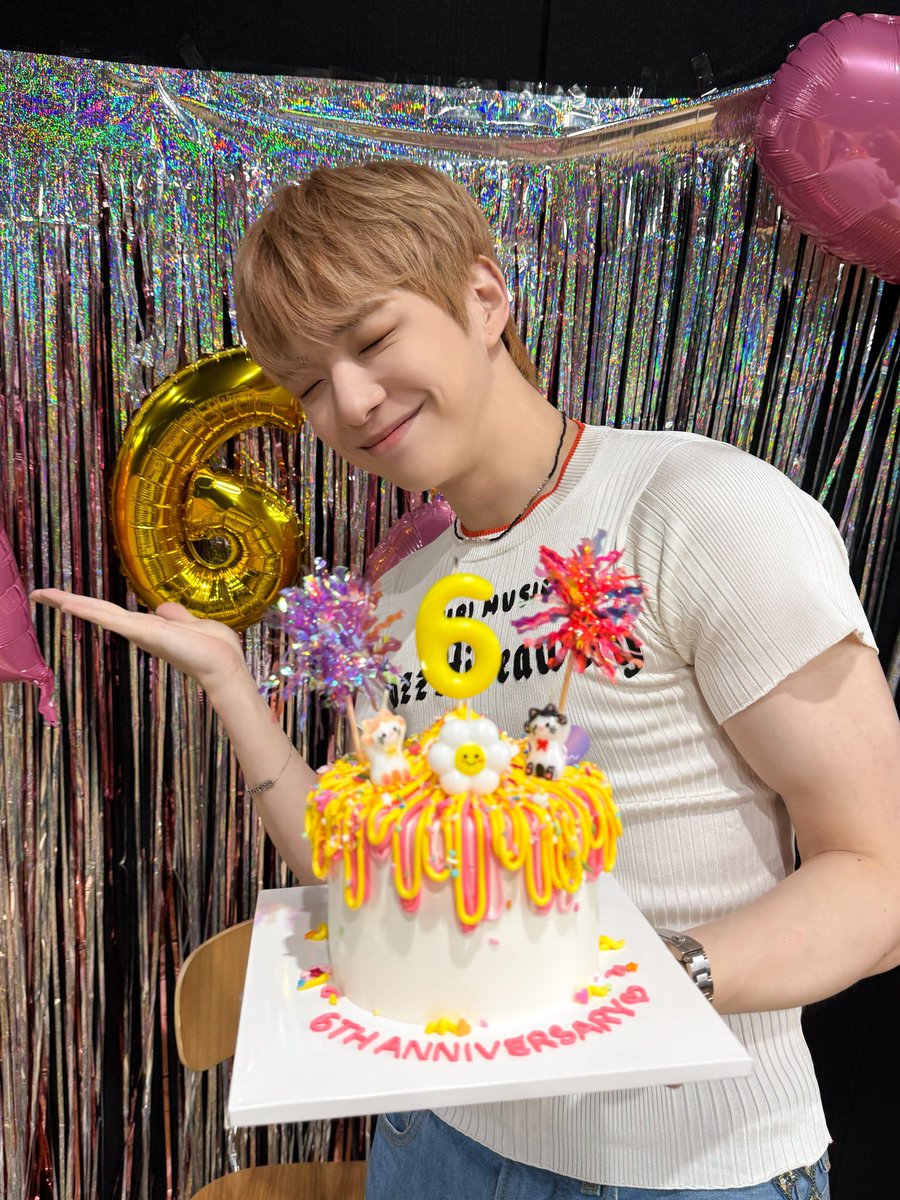 maybee1210's tweet photo. 2025.07.25
I'm still with @kd_officialx 
💙 Congrats on ur 6th anniversary, well done. You're going into the military soon. I’m truly hoping everything goes well for u from the first day to the last. I will wait &amp; stay. 💙

#강다니엘 #KANGDANIEL
#KANGDANIEL_DEBUT_6TH_ANNIVERSARY https://t.co/0J9Qgnm3vF