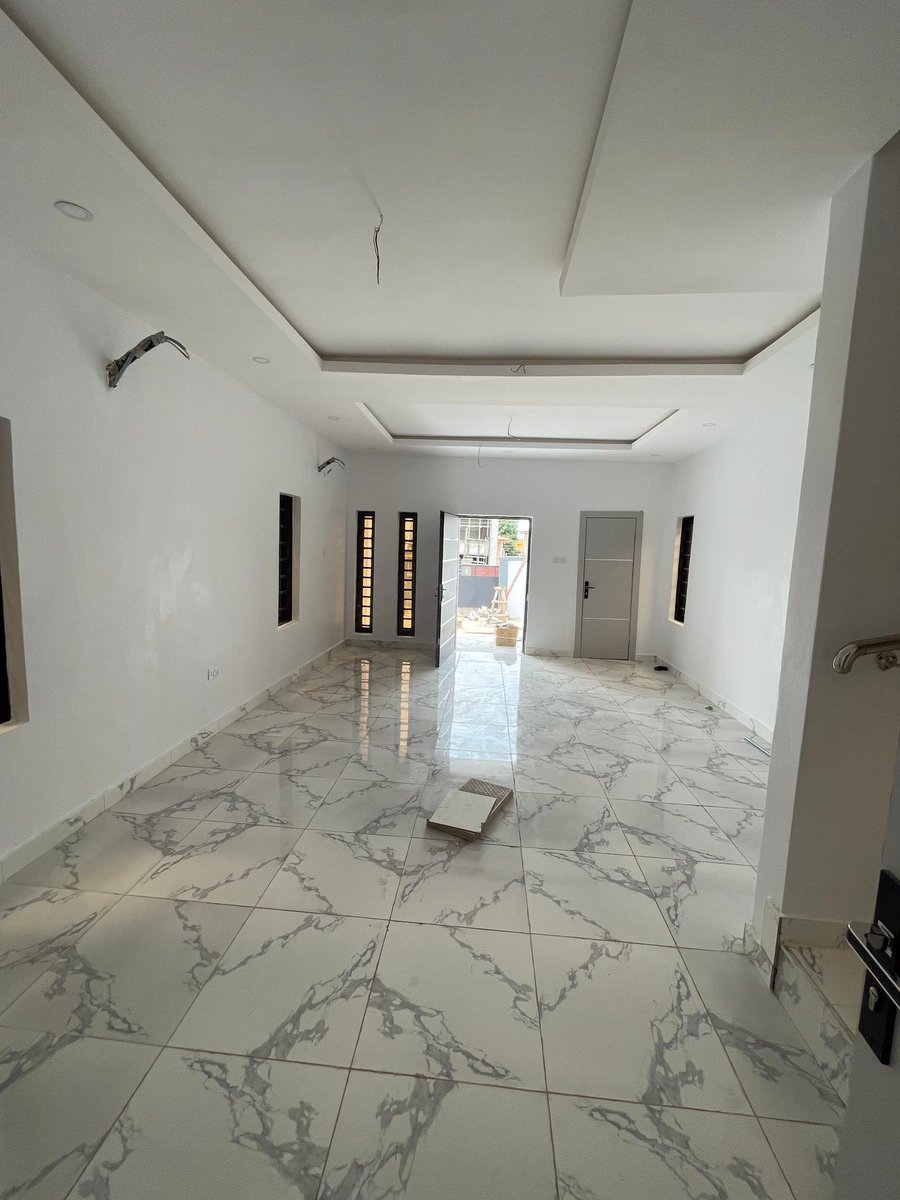 Crayjoe_'s tweet image. Four bedroom fully detached duplex with penthouse
Magodo phase 1
N300M