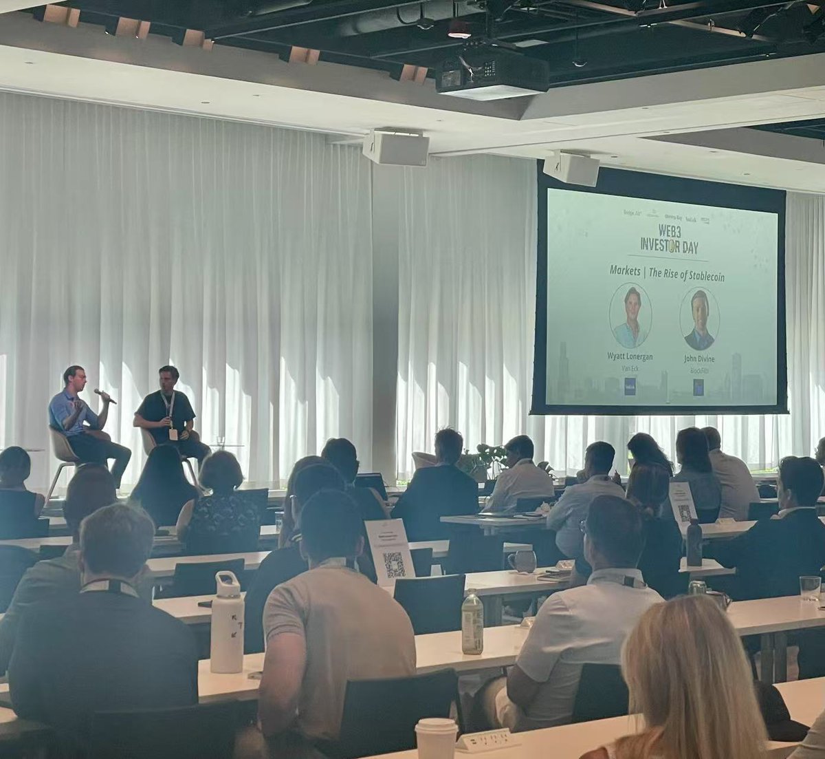 _inceptioncap's tweet image. Wonderful time at Web3 Investor Day with @decasonic yesterday.
Some observations:
Stablecoins are hot, institutional adoption is in.
The total number of onchain wallets may be reaching a plateau, but business and institutional appetite are growing.
AI agents trading on your…