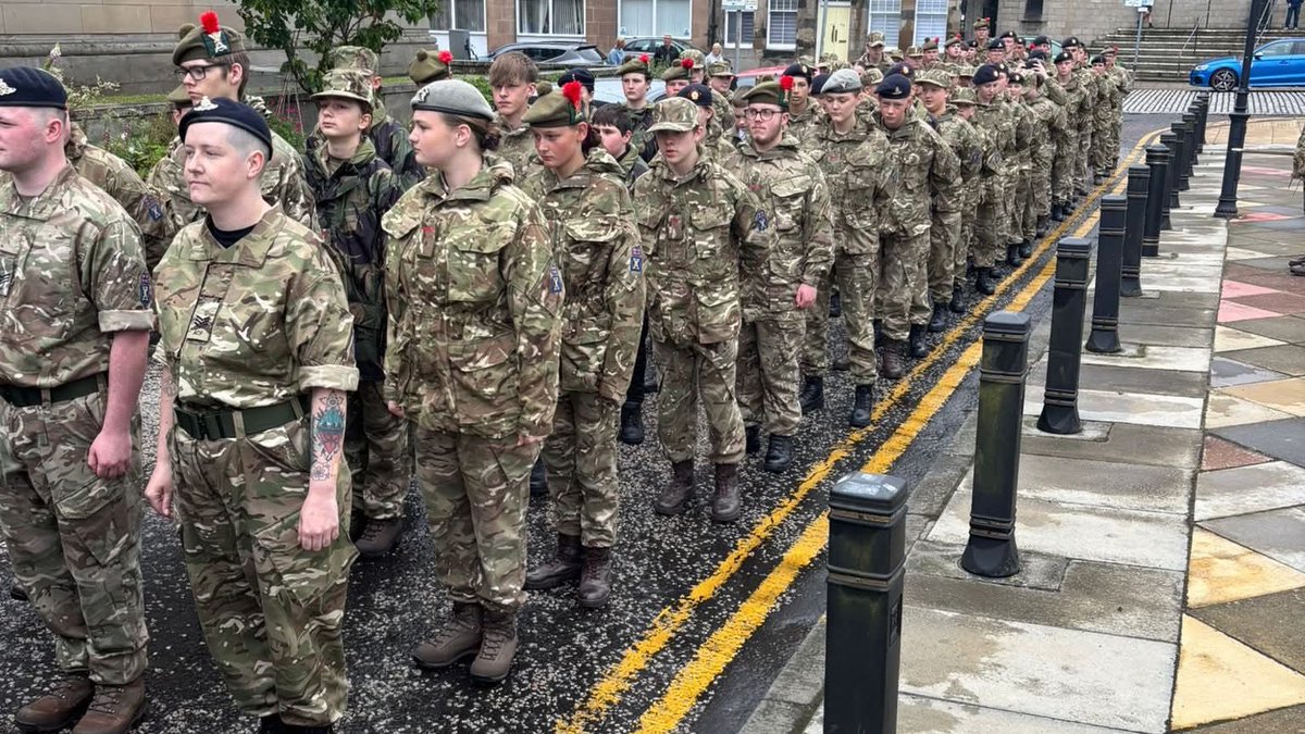 hrfca's tweet image. Their Majesties The King and Queen visited Kirkcaldy to commemorate the centenary of the town’s war memorial: hrfca.co.uk/news/king-and-…. 🏴👑🏴
@FifeCouncil @ArmyCadetsScot