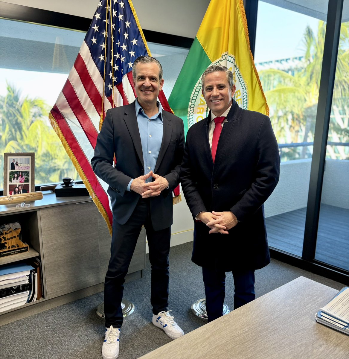StevenMeiner's tweet image. 🪪 Driver’s license services are coming to Miami Beach! We are striving by year’s end to bring driver’s licenses, ID renewals, vehicle registration and much more to @MiamiBeachNews. Earlier this year I met and coordinated with Tax Collector @darielfernandez to bring these…