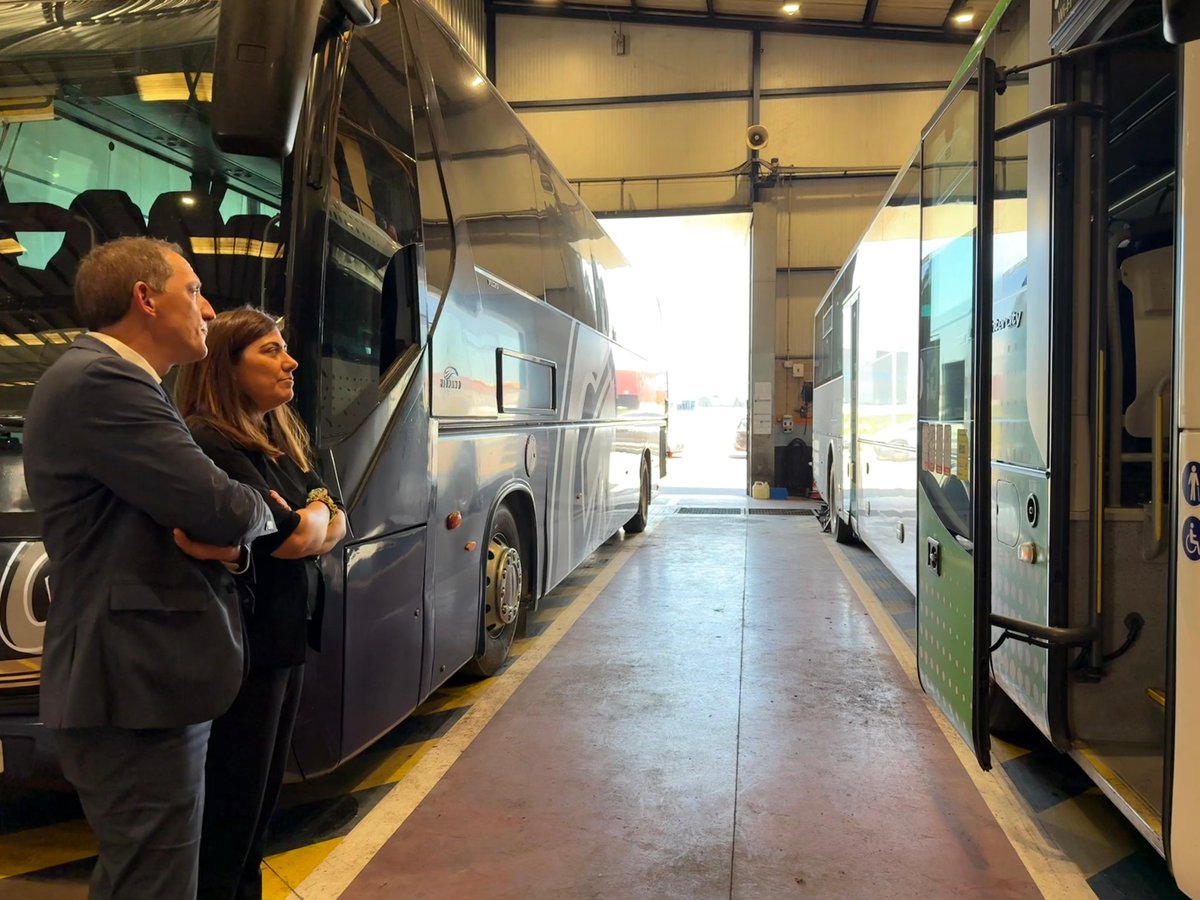 jose_crespin's tweet photo. Amb el programa 'Verano Joven' des del Govern d'Espanya oferim als joves d’entre 18 i 30 anys poder viatjar durant el juliol, agost i setembre amb descomptes de fins al 90% en tren, autobús i Interrail.

Només cal inscriure's a https://t.co/buIWpH4jzH i gaudir d'un bon estiu https://t.co/iuDr30LJmi