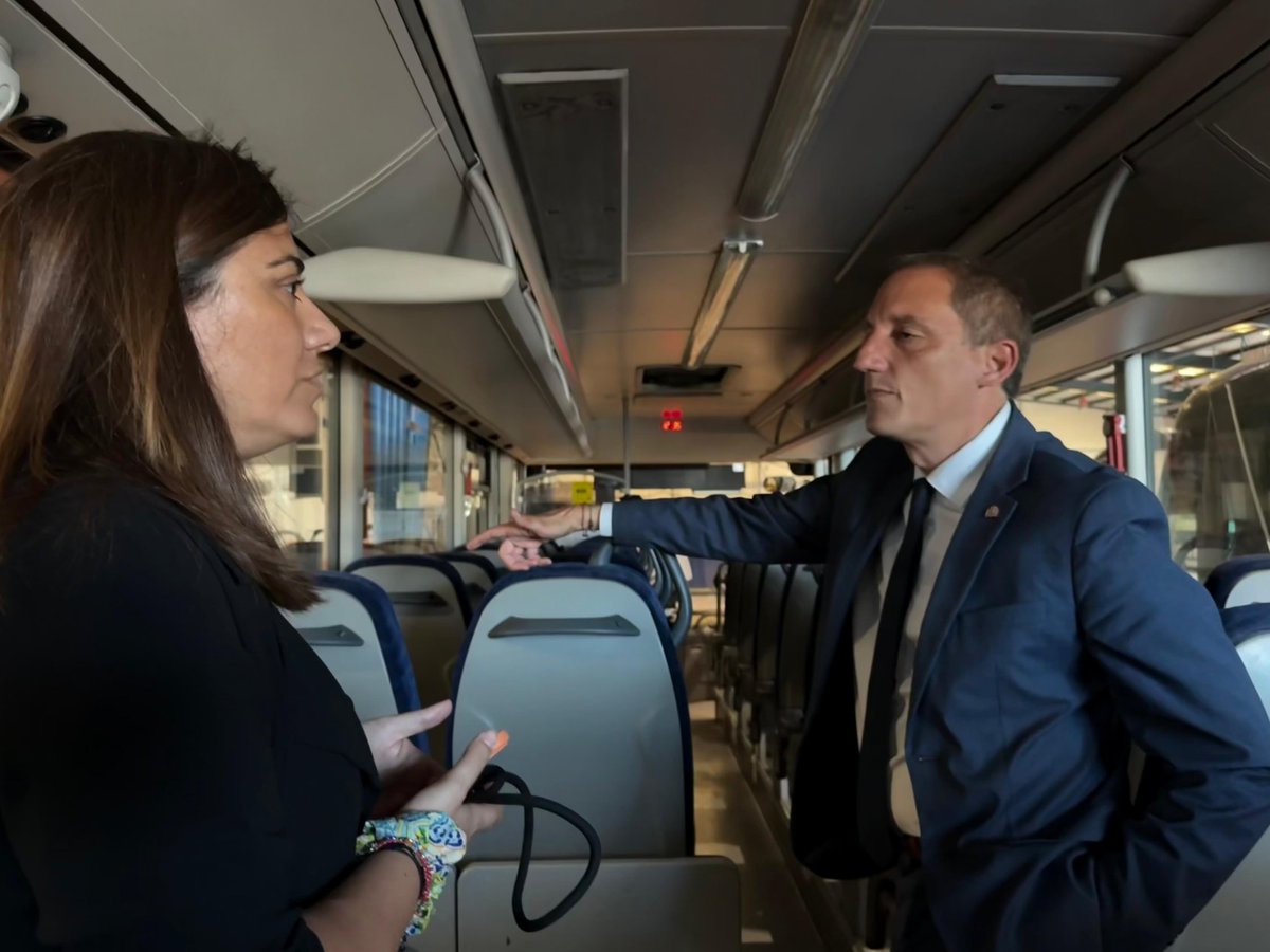 jose_crespin's tweet photo. Amb el programa 'Verano Joven' des del Govern d'Espanya oferim als joves d’entre 18 i 30 anys poder viatjar durant el juliol, agost i setembre amb descomptes de fins al 90% en tren, autobús i Interrail.

Només cal inscriure's a https://t.co/buIWpH4jzH i gaudir d'un bon estiu https://t.co/iuDr30LJmi