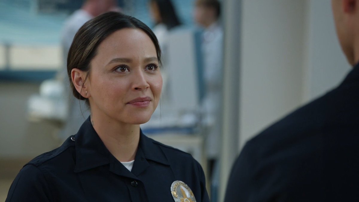 ChenfordLovr's tweet image. Lucy has always been looking at Tim like he hung the moon and stars🥹