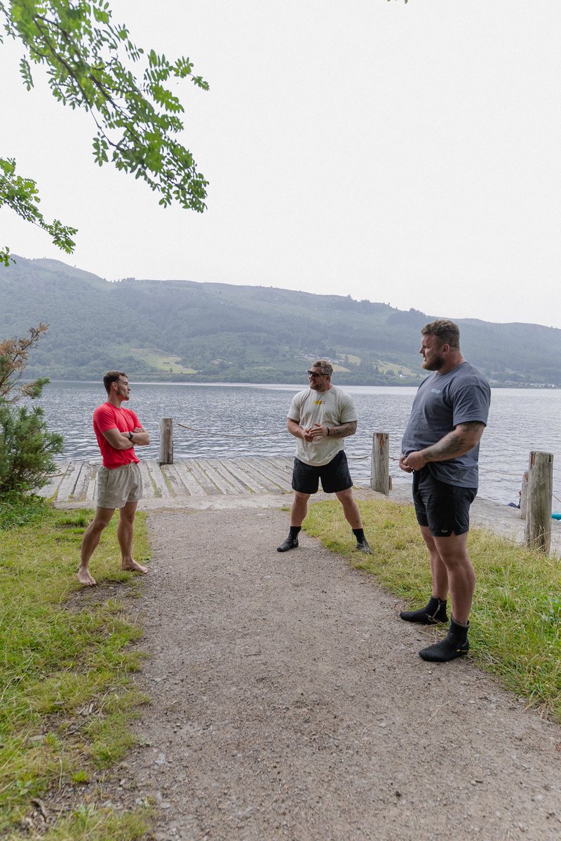 craigfe92018184's tweet image. Such a cool experience going for a cold water dip with the Worlds Strongest Brothers @stoltman_tom 💪🏾 🥶