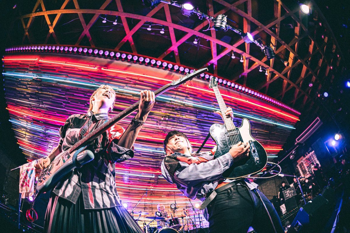 【お知らせ】

AMANOJAKUのDr.てっさんが11月のワンマンをもって脱退いたします

なので、新しいドラマーを募集します‼️

•AMANOJAKUの楽曲が好きな人
•速いやつ叩けなくても大丈夫

DMください(ナカニシorまろかでもOK)