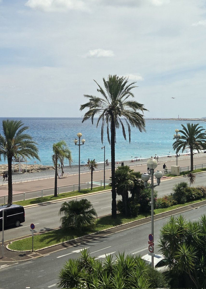 Imagine t'es interne et la vue de ton bureau c'est celle là, juste imagine: