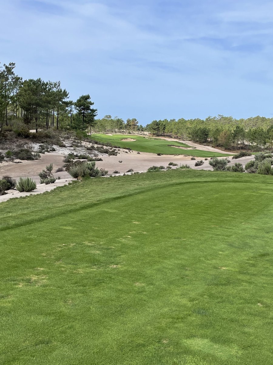 BK Top Golf tweet media