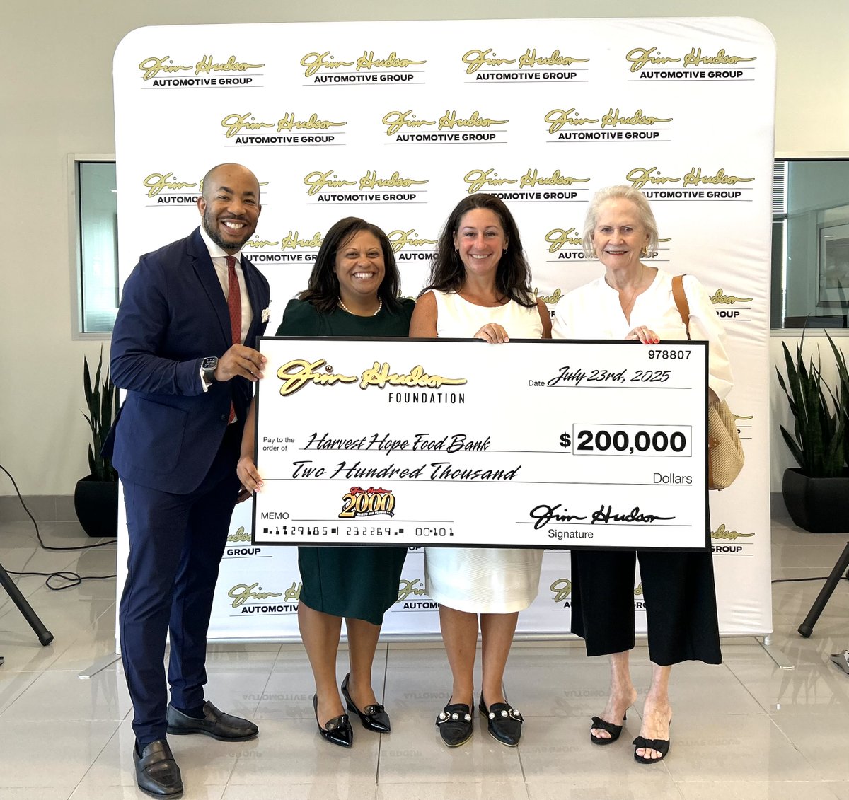 Sam Johnson tweet media