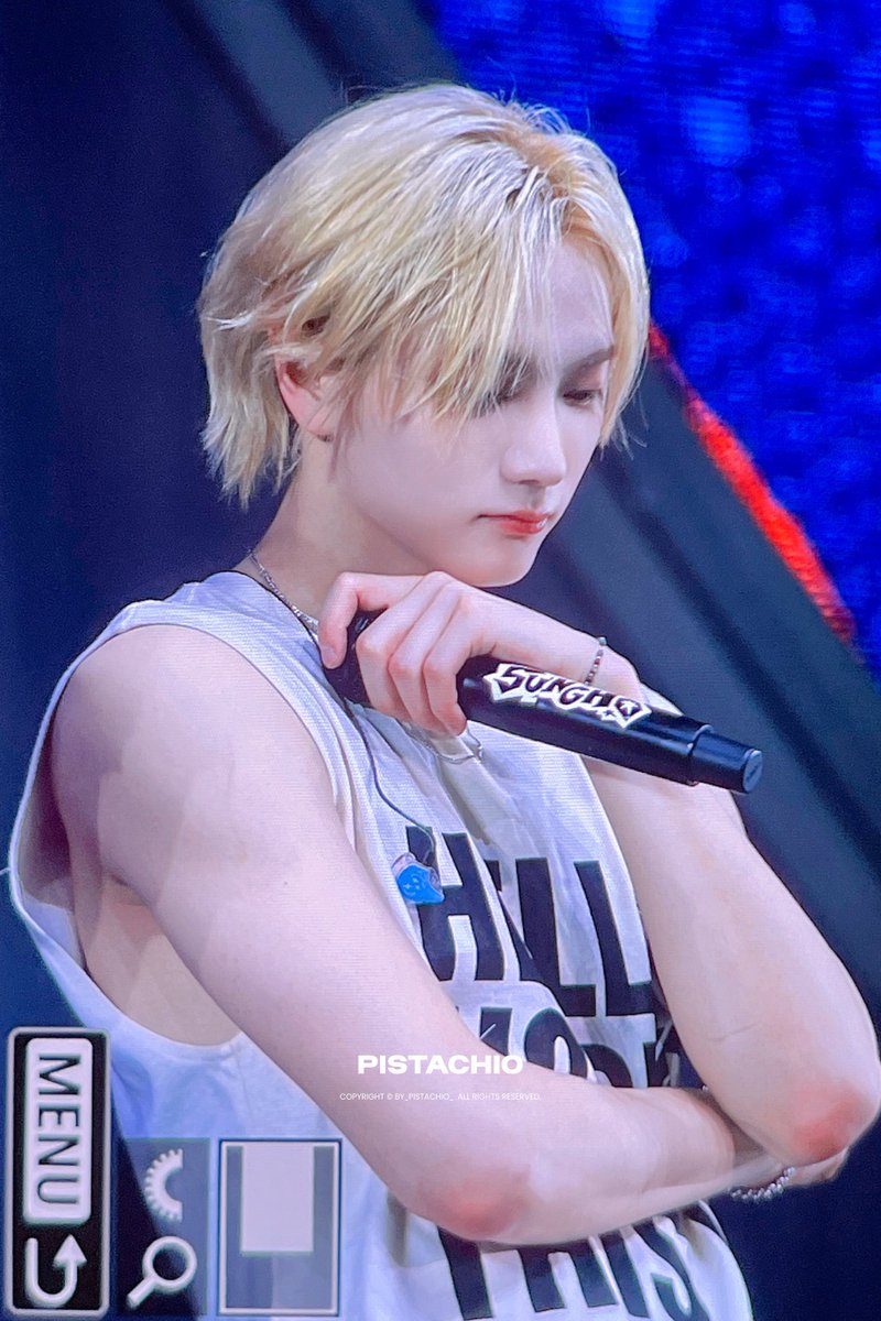 250725
🩵
#SUNGHO #성호 #BOYNEXTDOOR #보이넥스트도어