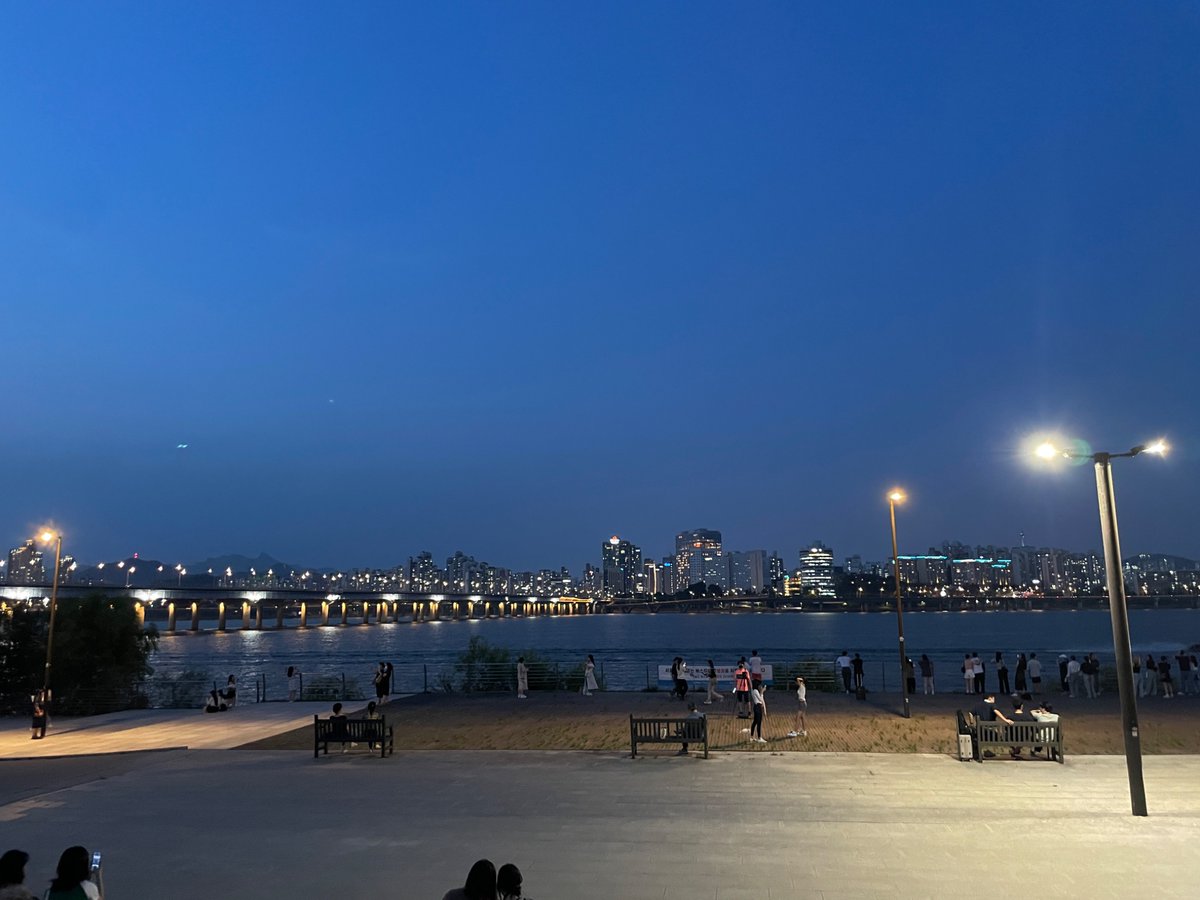 cc_oocc's tweet photo. 으헤헤 https://t.co/KiJ8VkZDJA