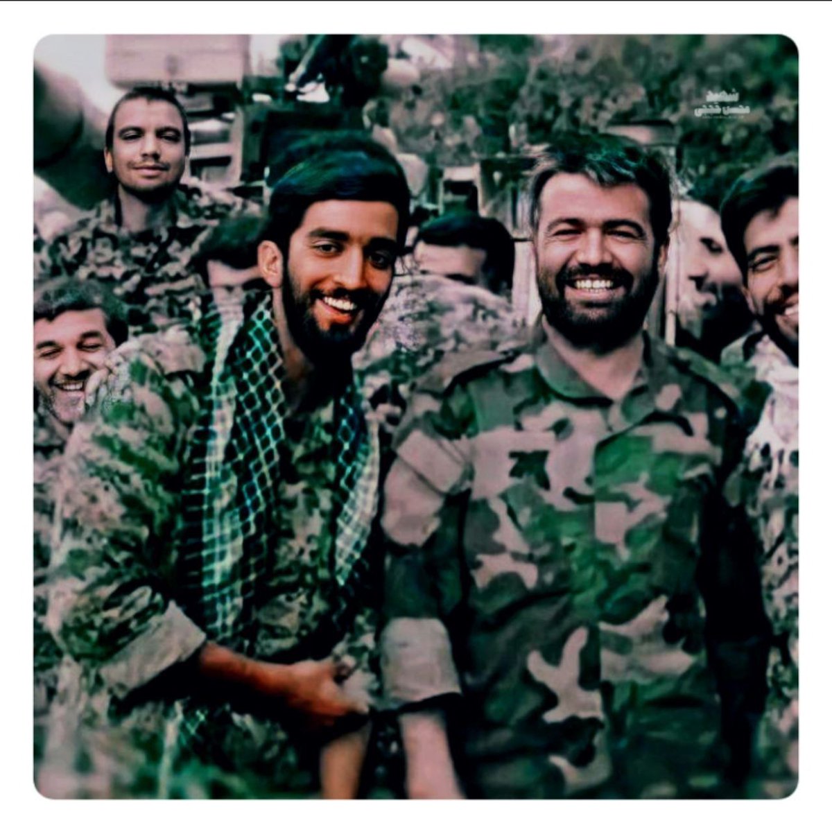 ly_hashmy65167's tweet image. میشی منو فالو کنید قول میدم فالو کنی سریع بک میدم 😇
#فالو_بک 
#فالوبک_تضمینی