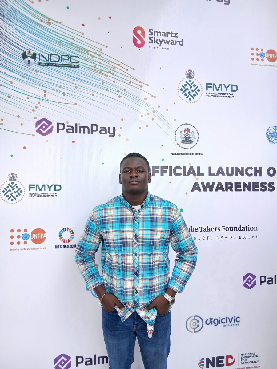 Cyberbach23's tweet image. Was present at the Yout Data Protection Summit hosted by @fmydNG @NBS_Nigeria @palmpay_ng with @divineowoicho
Your data is in your control , u just don't know it
#DataProtection #Cybersecurity