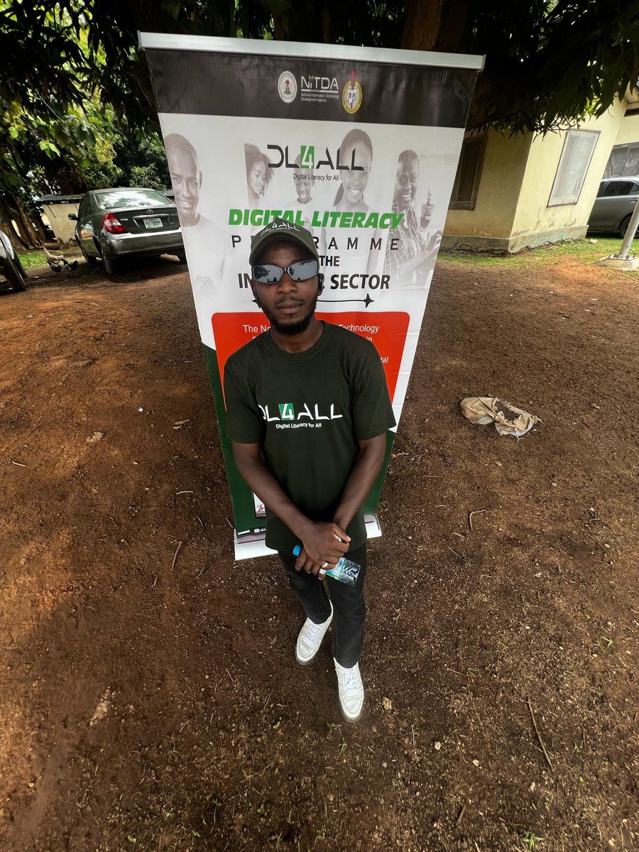 Leoltoh's tweet photo. DL4ALL tribes men
KhakiED up and proud to be part of Nigeria's digital future.
Digital literacy isn't just a CDS, it's a community.
We are proud digital advocates ✌️

#DoDeelFCT #DigitalNigeraFCT #DigitalLiteracyCDS #NYSCFCT #Mindthe_GapNg #dl4all #NITDA #DL4ALL_FCT https://t.co/WKzmrA1y8d