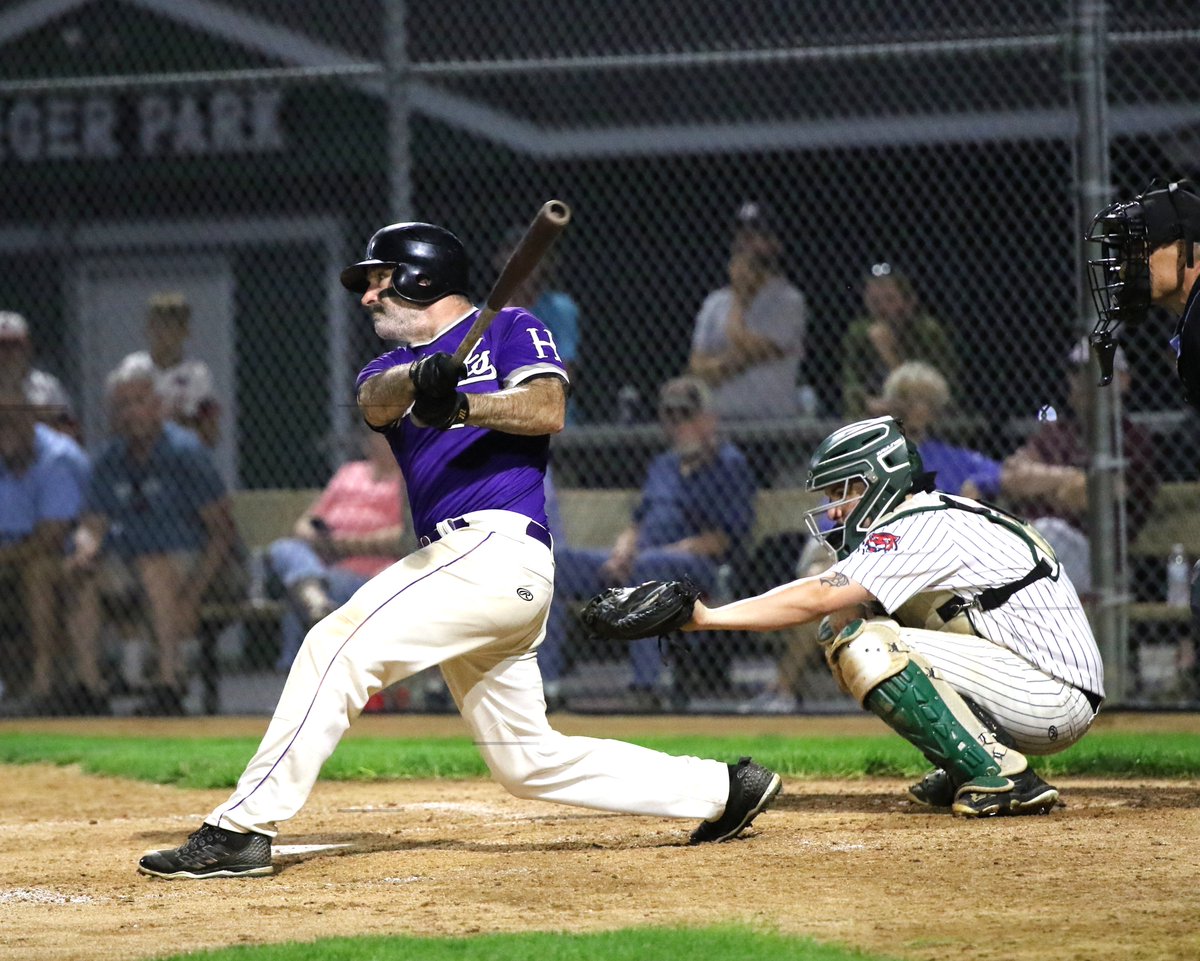 Kovar_HJsports's tweet image. THURSDAY REGION 7C PLAYOFFS ROUNDUP: Hamburg, Arlington stave off elimination, Brownton takes Game 1 #Region7C
herald-journal.com/articles/crvl-…