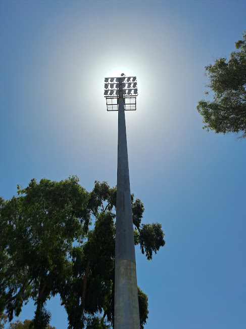 #FloodlightFriday

One of the only remnants of the now-demolished Stade de Marchan in Tangier.