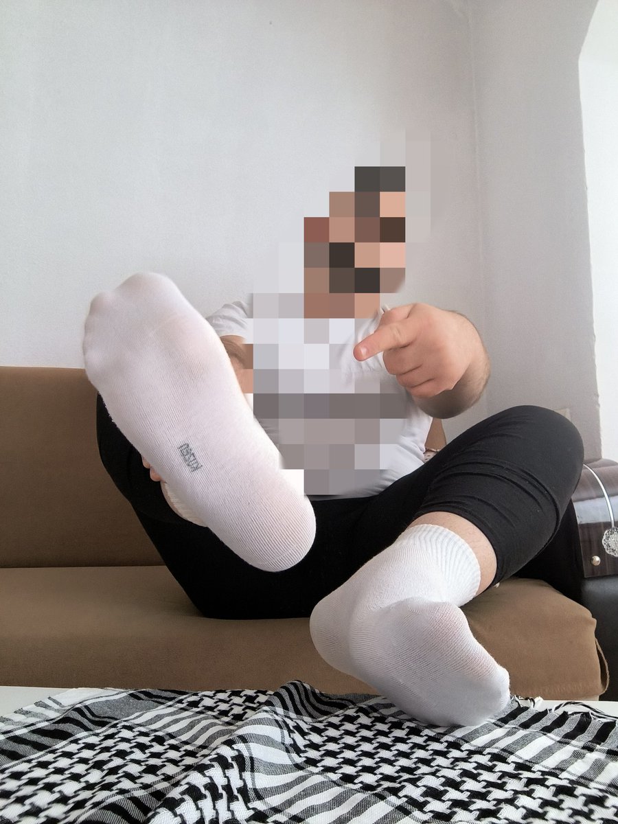 MasterGenc's tweet photo. Her zaman baktığın yer 🤨
.
.
Seanslar devam ediyor ücret falan almıyorum sorup durmayın... https://t.co/0ck4K822Rp