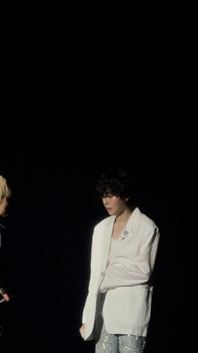 fatenumber21's tweet photo. this pretty mf 😜 #김진우 #위너 https://t.co/juMhB0yu8e