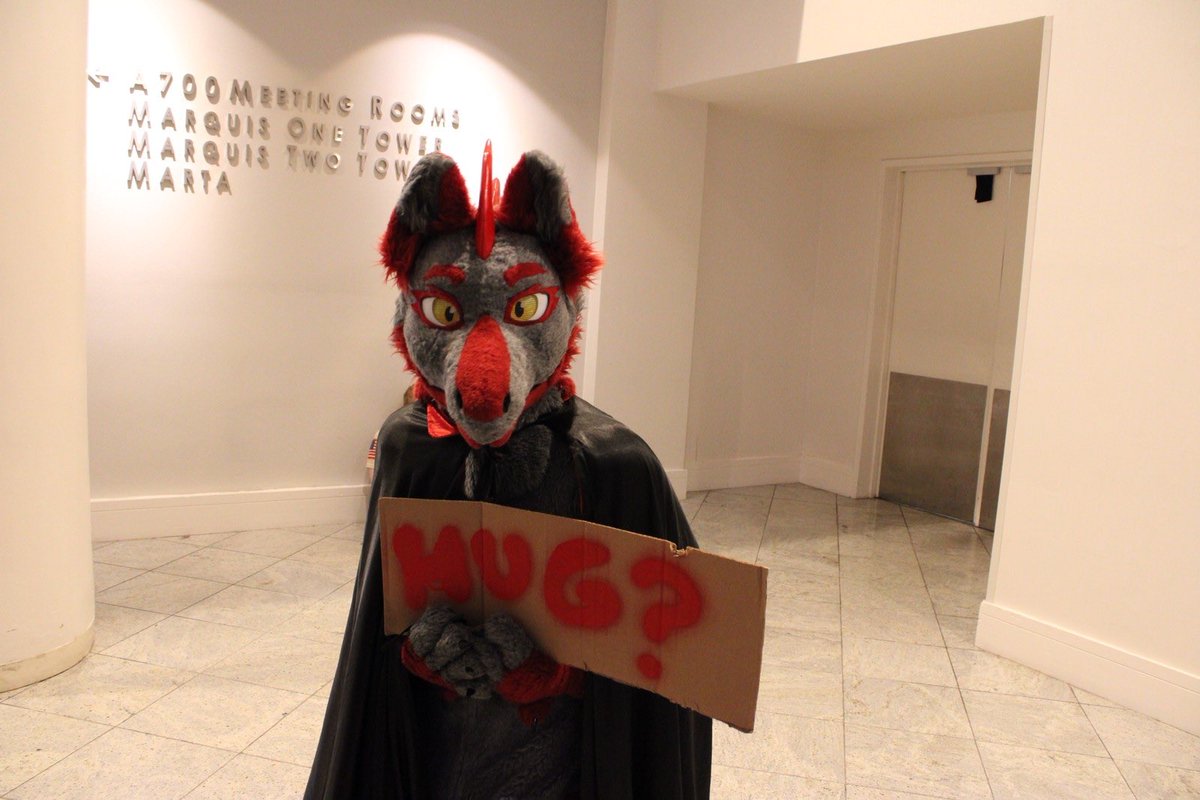 Happy #FursuitFriday! Who wants a giant cape hug? 
Picture by <a href="/gelbfur/">Gelbfur</a> 
Fursuit by <a href="/ThePyrateCove/">The Pyrate Cove 💫🏴‍☠️🌈</a> 
#FWA #FWA2025 #fursuit #furry