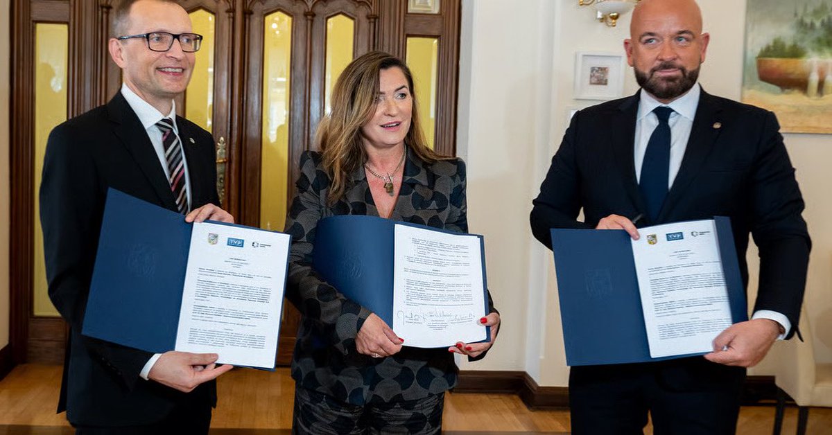 🖋 24 lipca 2025 podpisano list intencyjny – Wrocław będzie gospodarzem Międzynarodowego Kongresu Psychologicznego w 2026 roku.
🧠 5 tys. uczestników z całego świata
🏛 Gdzie?Hala Stulecia, ZOO i Pawilon Czterech Kopuł. Organizatorzy: Miasto Wrocław, Uniwersytet SWPS, TVP Wrocław