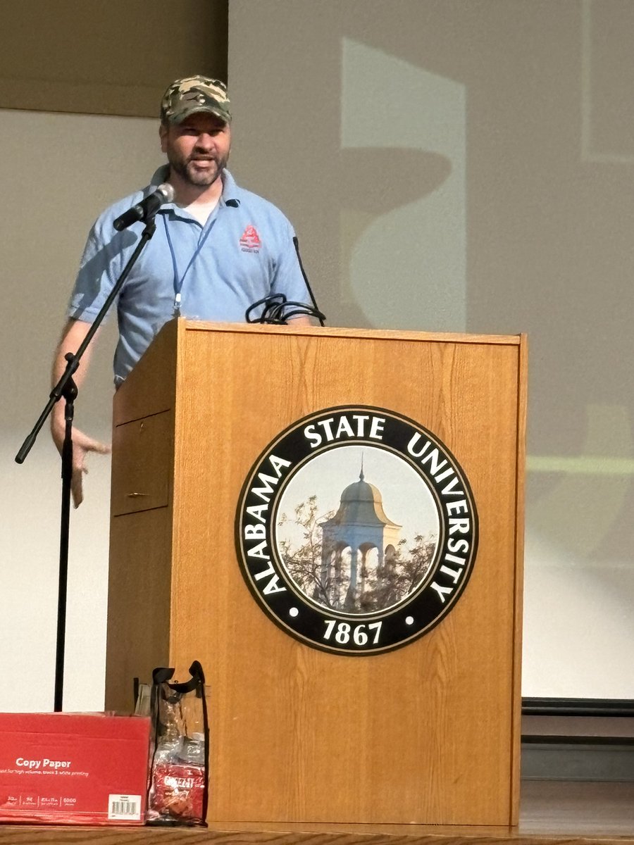 sculbreth's tweet image. “Leadership is what you do with your passion! Teachers are our leaders!!” Jeff Norris 2024 AL Teacher of the Year #ALNBCTBootCamp #NBCTStrong