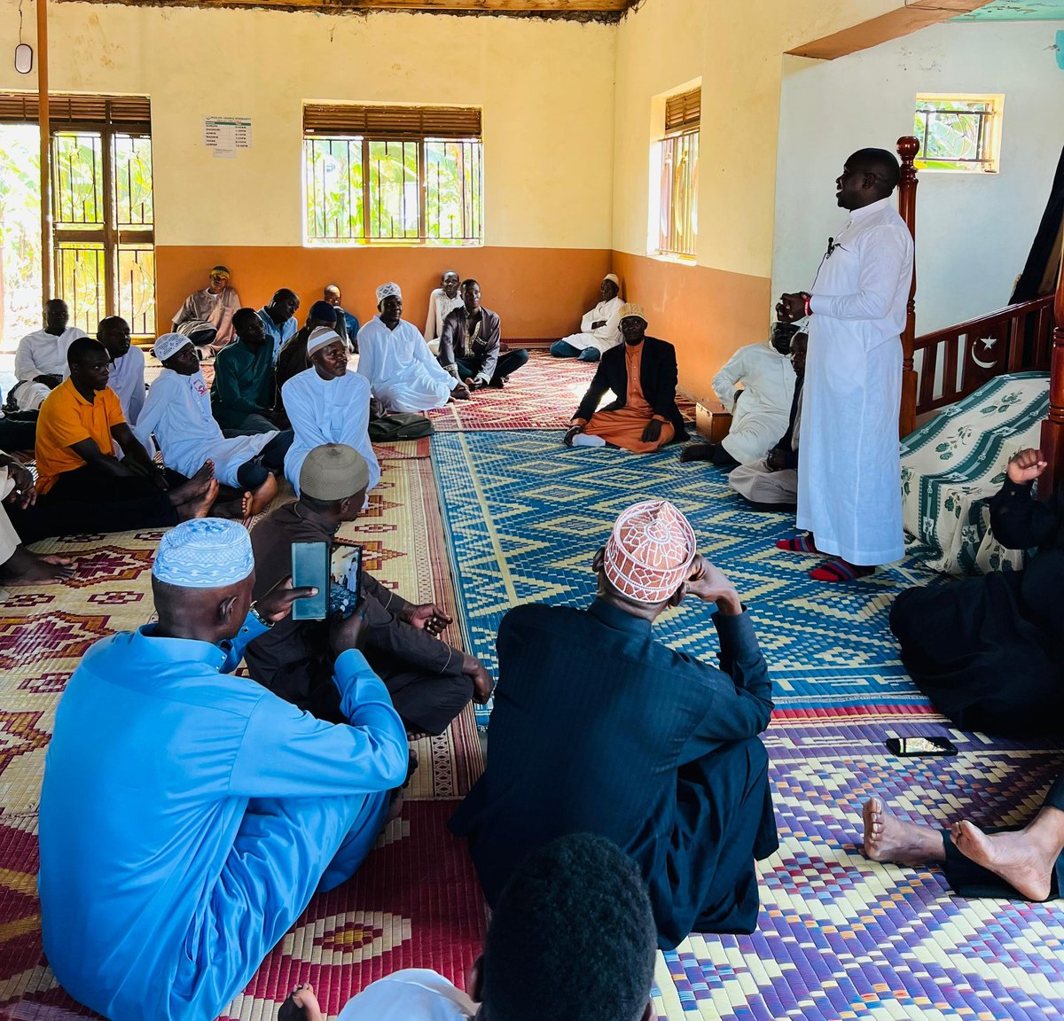masika_remah's tweet image. Today, Counsel @GeorgeMusisi4 had prayers at the Jaamia Masjid in Kimwanyi, Kira Division, Kira Municipality. His message focused on unity, peace, and community upliftment as we head for the #protestvote2026.