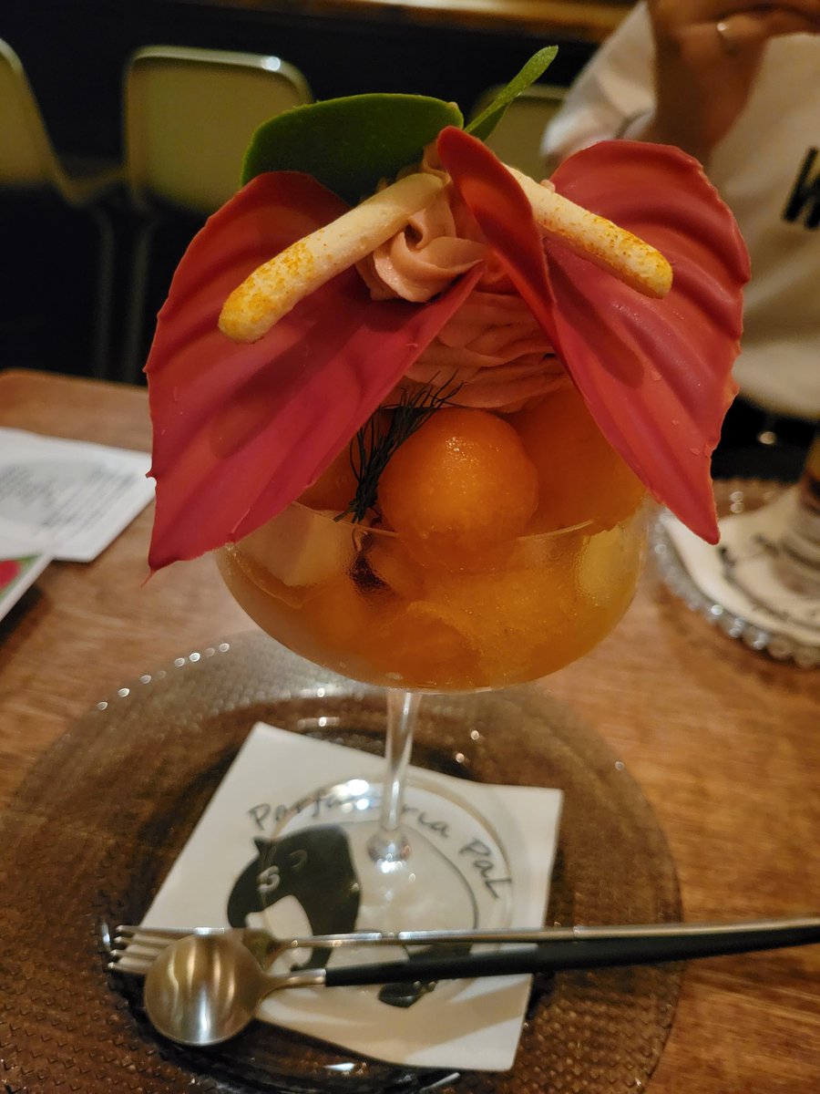1930_ff14's tweet image. 今日は主に水分ばっかり摂ってた！！美味しい物食べて満足😊