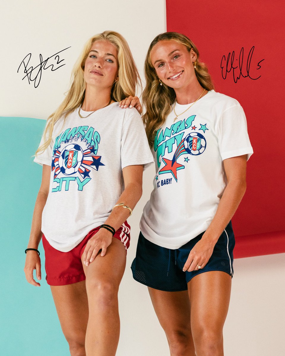 CharlieHustleCo's tweet image. Teal Takeover w/ @elliewheelzz x @ReganSteigleder 🩵
Bold designs. Statement-making headwear. Crop tops that add flair to any matchday outfit. This new collection has it all. 🔥
Shop now-> hubs.ly/Q03yY-Y_0