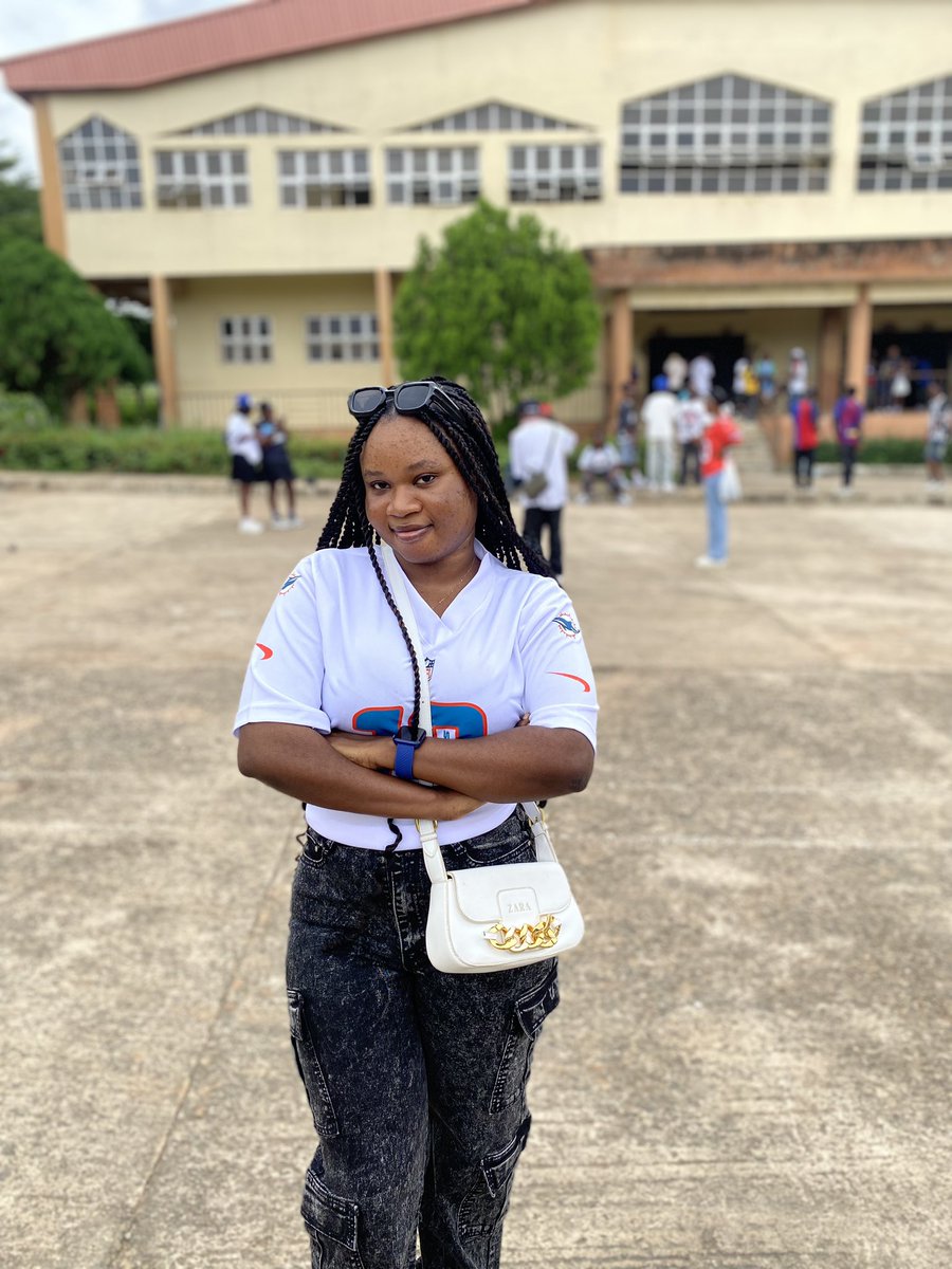 @itsjusttolufunke🩷 tweet media