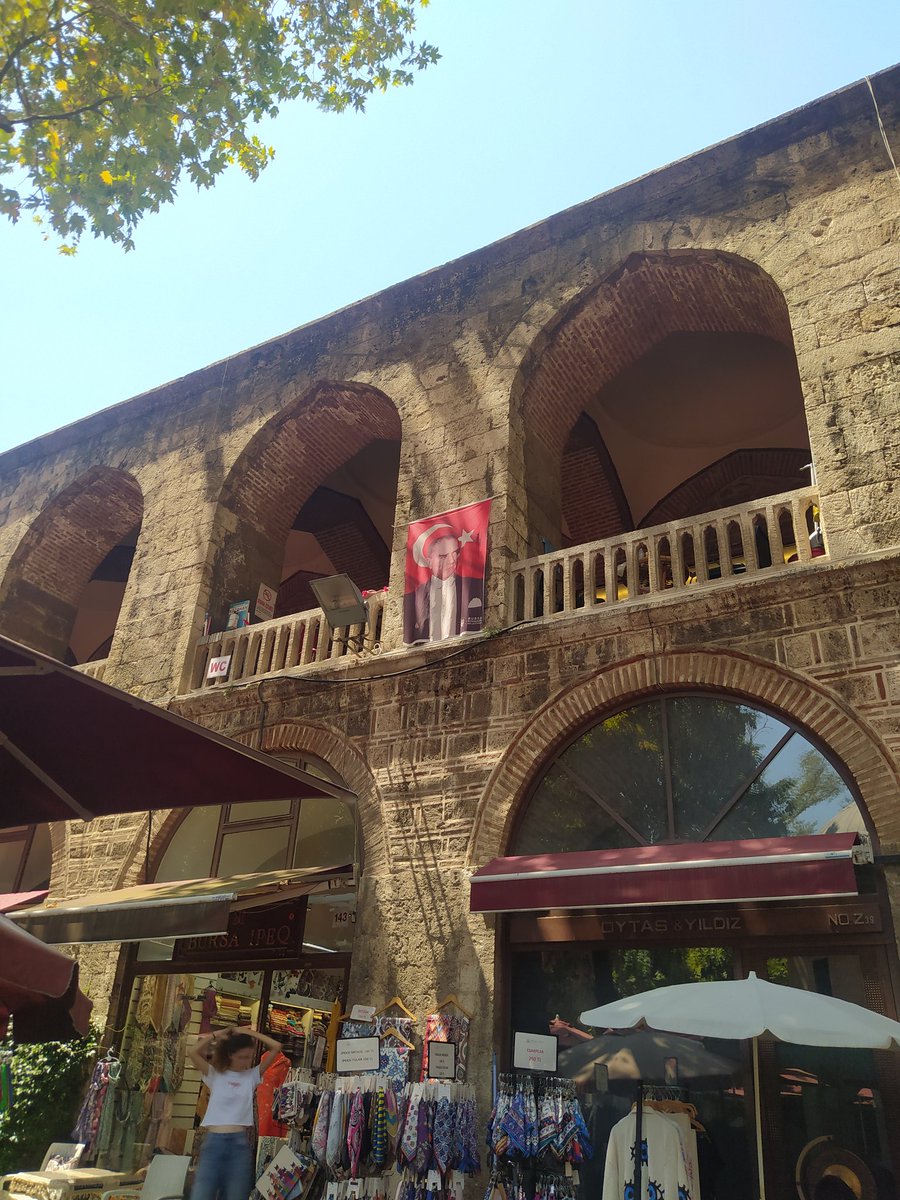 senaguler07's tweet photo. Bursa gezimden enstantaneler (cami ve türbe dışında hiçbir şey yok) https://t.co/707eYGQj65
