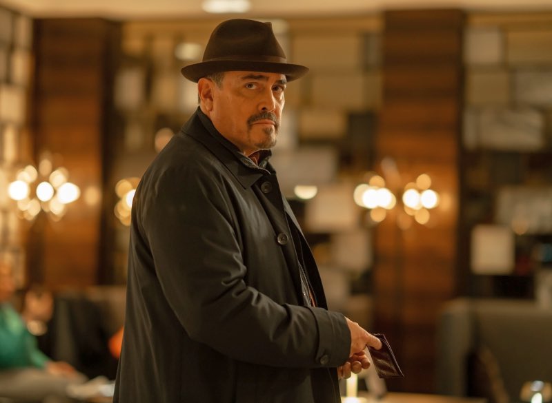 AUSparta's tweet image. All of sudden Batista turned to Sherlock Holmes