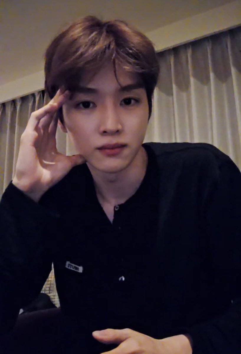 씅 tweet media