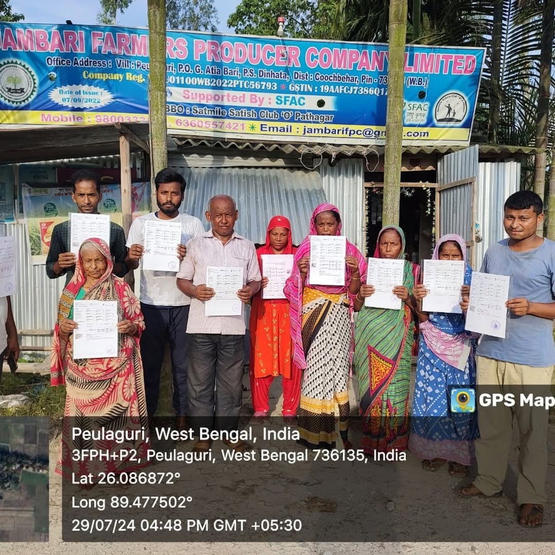 AgriGoI's tweet image. मिट्टी का पुनर्जीवन, आजीविका का पुनर्निर्माण: कूचबिहार की तीन एफपीसी की सफलता की कहानी
भारत सरकार द्वारा वर्ष 2015 में शुरू की गई मृदा स्वास्थ्य कार्ड (SHC) योजना का उद्देश्य प्रत्येक किसान को उनकी भूमि की पोषक तत्व स्थिति का विस्तृत विश्लेषण प्रदान करना है। नियमित मृदा परीक्षण…