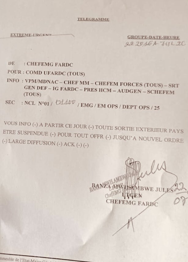 baelenge_irenge's tweet image. #RDC : Dans un climat marqué par l’interpellation des généraux Franck Ntumba et Christian Tshiwewe pour tentative d’assassinat sur Félix Tshisekedi et détournement de fonds, le chef d’état-major des FARDC a suspendu toutes les sorties extérieures du pays pour les officiers de…
