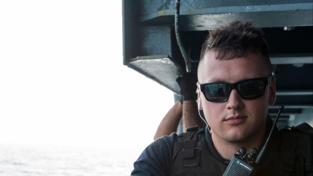 theIWP's tweet image. Jack Waterman (’23) enrolled at IWP following a career with the @USNavy, hoping to pursue a career in intelligence. Now, Jack works in Open-Source Intelligence collection with @BAESystemsInc, an organization that supports the @NGA_GEOINT.
🔗 Read More: iwp.edu/students-alumn…