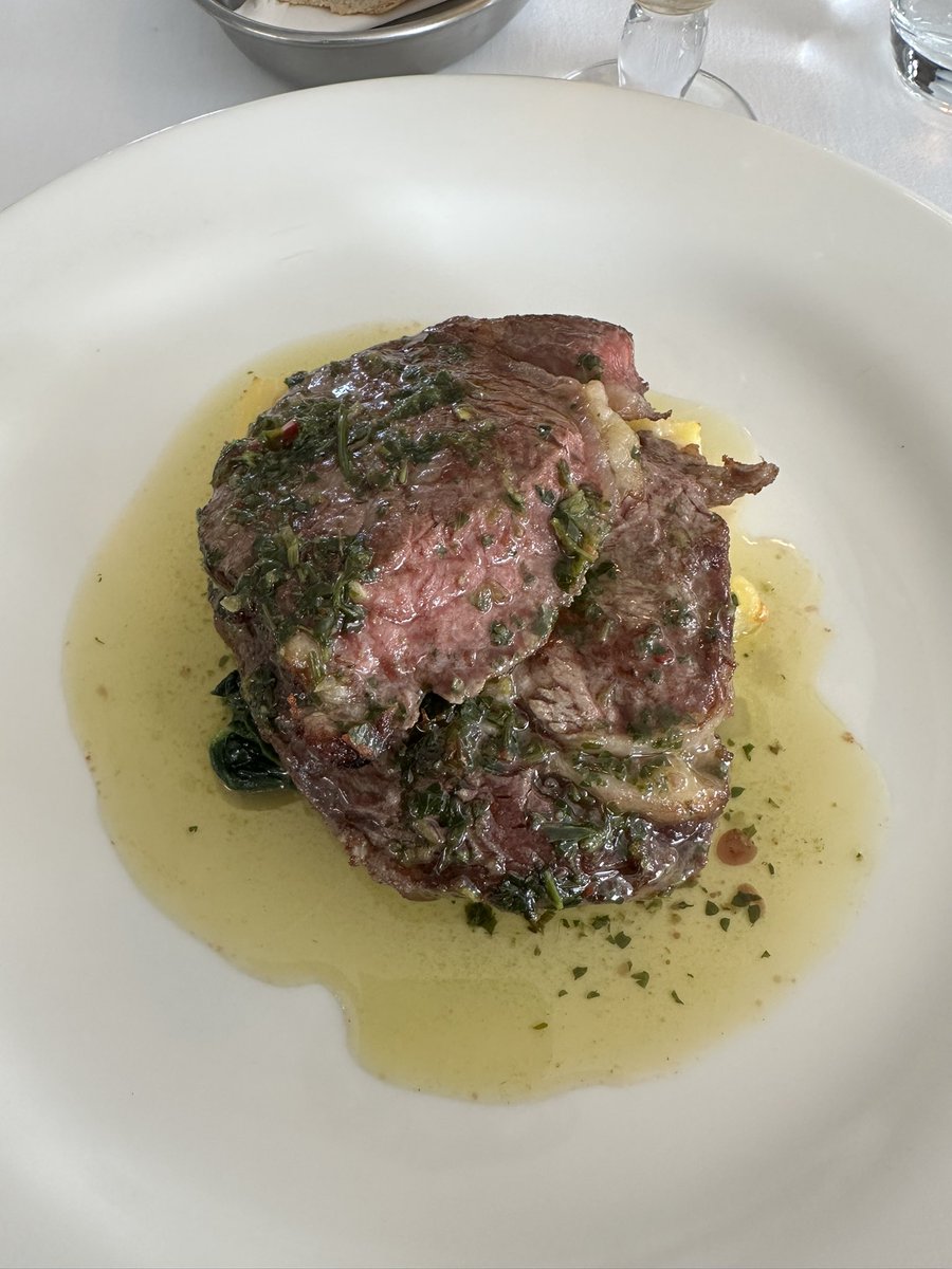Nickleh's tweet image. As I know @simes2020 likes to keep informed about my lunchesβ¦.. fantastic lunch at Pier 17 and now drinks.