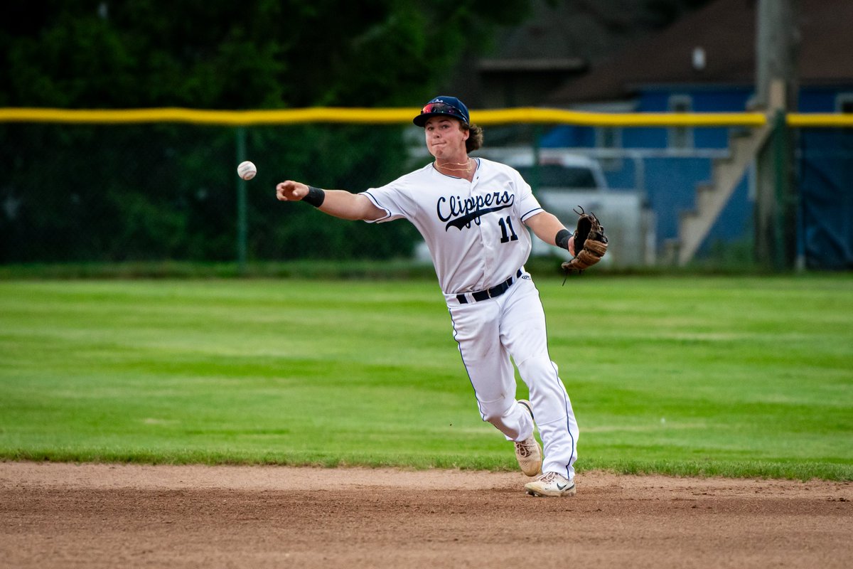 MuskegonClipper's tweet image. Clips win and their playoff hopes remain alive! Don't miss tonights game, first pitch set for 6:35pm! Let's pack Marsh Field and help your Clips in their playoff push!